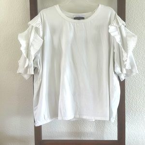 White sleeve detail top